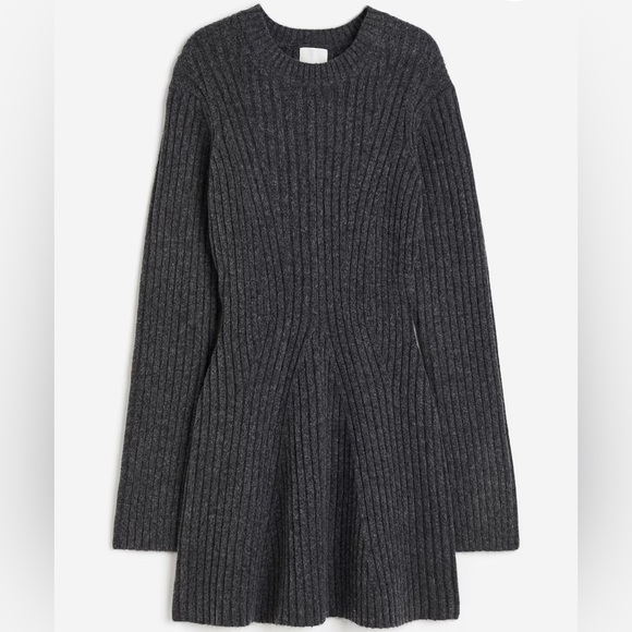 H&M Charcoal Gray Ribbed Knit Sweater Dress | SIZE XL EUC - Picture 12 of 12